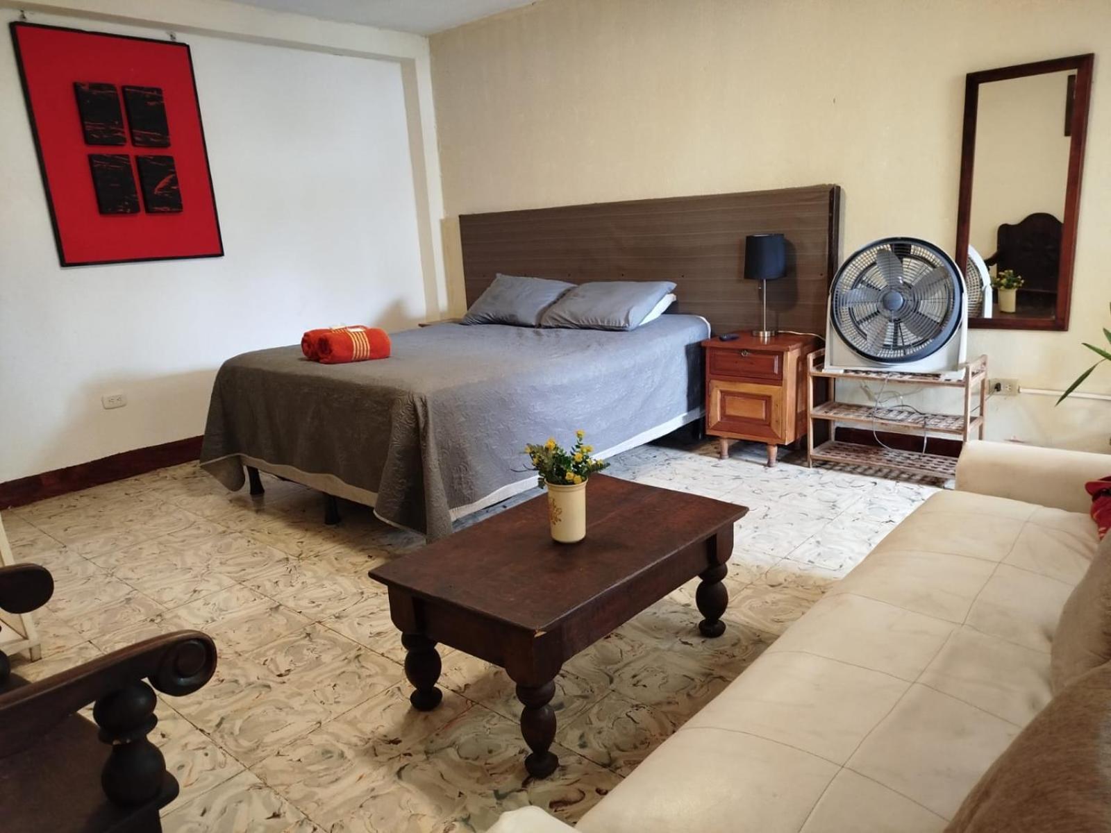 Estu Habitaciones Guatemala City Екстериор снимка